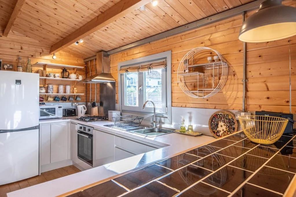 The Cabin, Parham Woodbridge Exterior photo